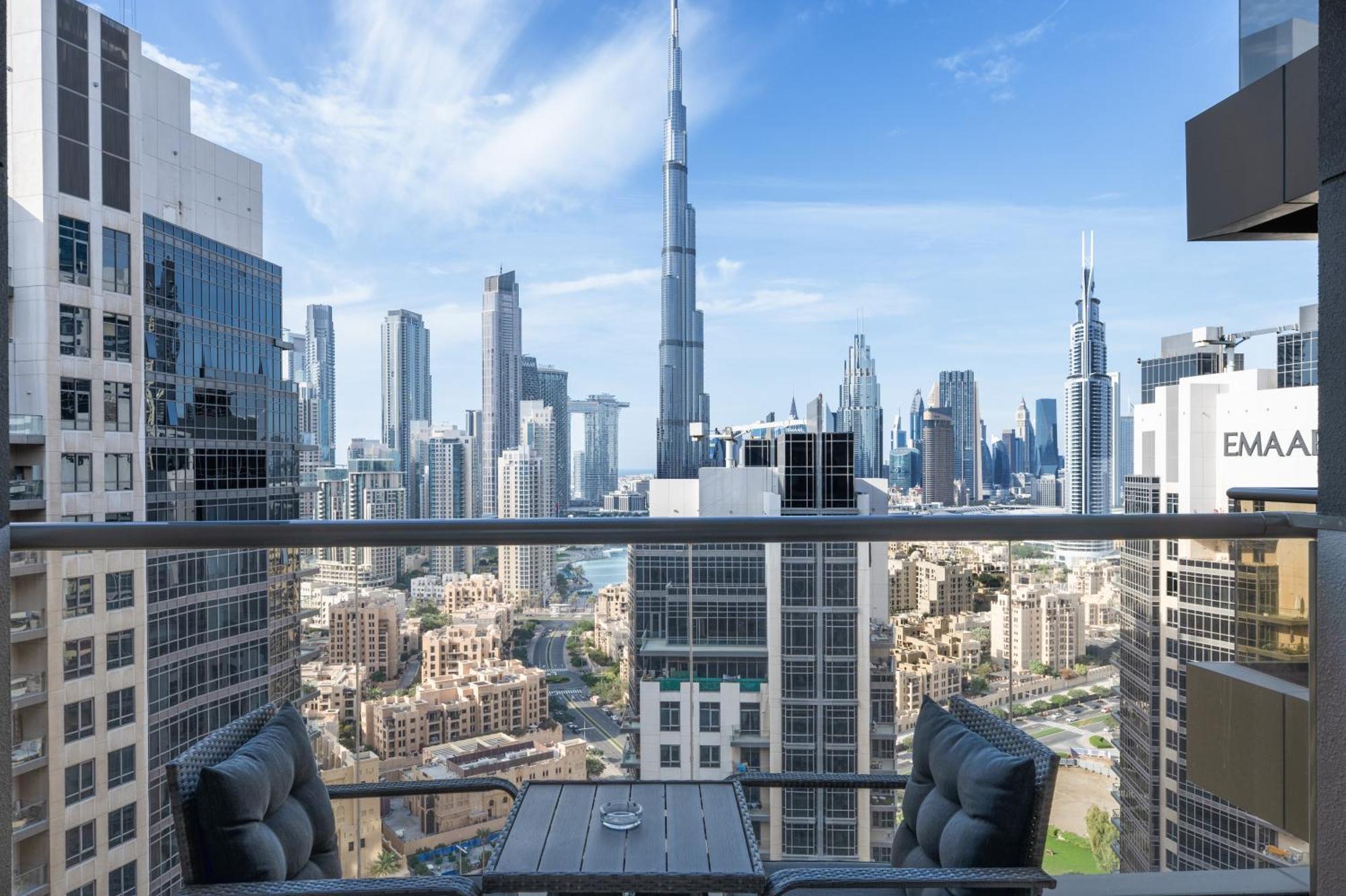 Luxurious Studio In Elite With Burj Khalifa View *